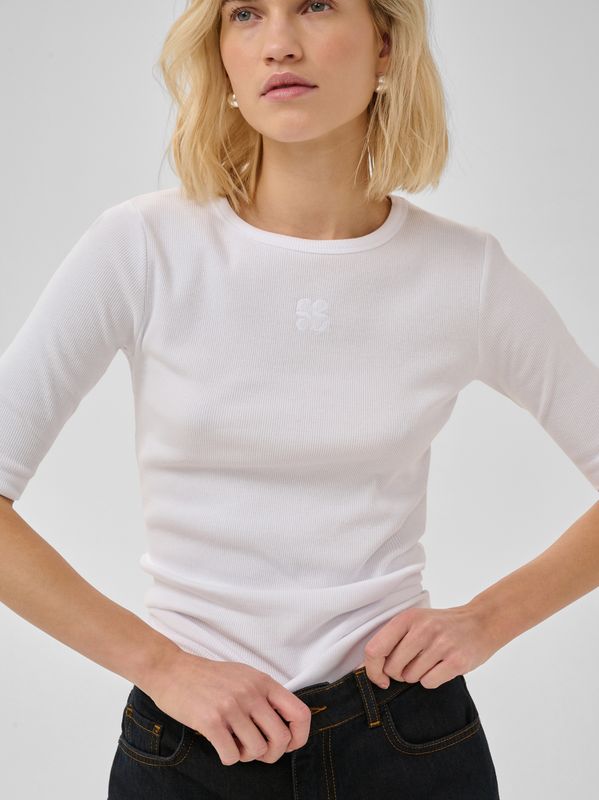 My Essential Wardrobe Mandy Tee 2.0 Bright White