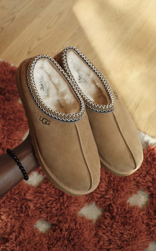 UGG Tasman Chestnut