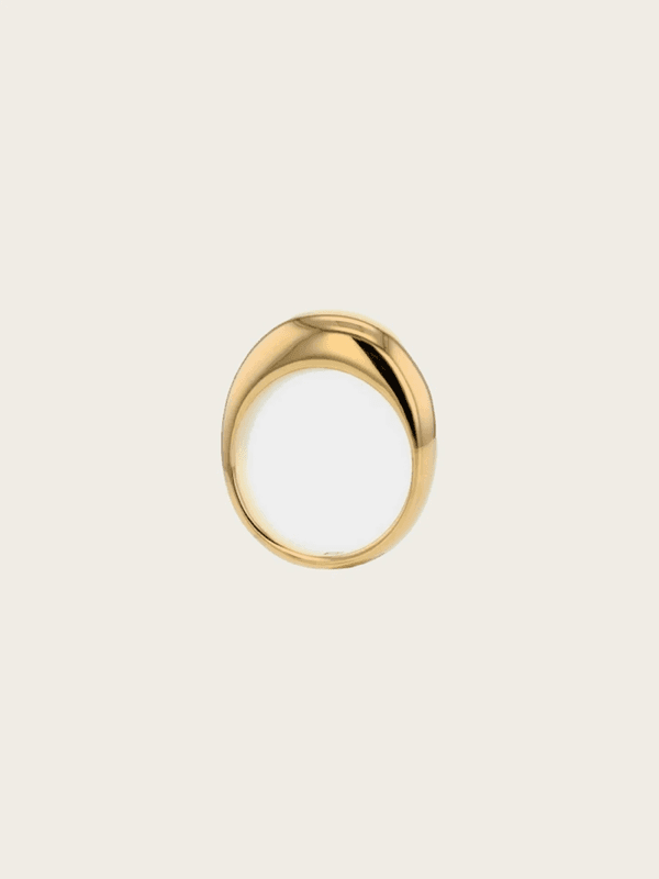 Camilla Pihl The Shiny Gold Ring