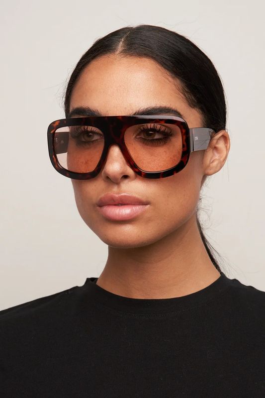 Otra Eyewear Vail Tort/Pink